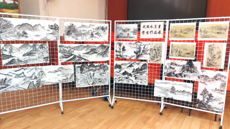 紮染及水墨畫學生作品展05